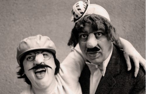 Improvised comedy duo