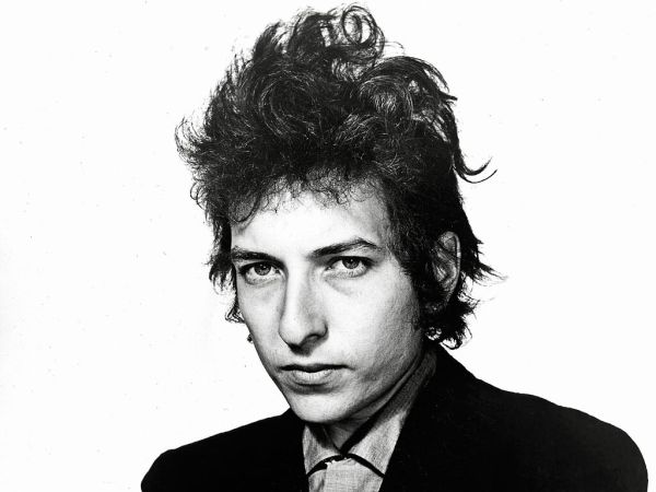 Black and white photo of Bob Dylan