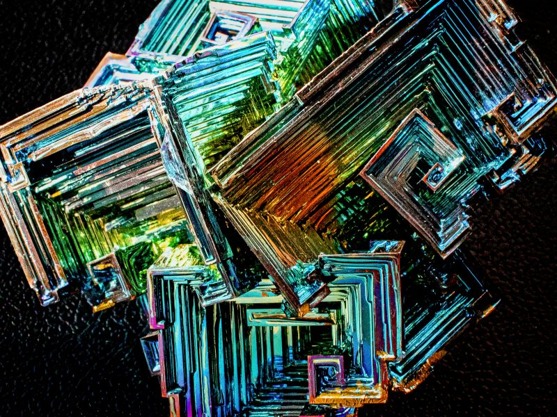 photo of a cleaver chopping a pepper