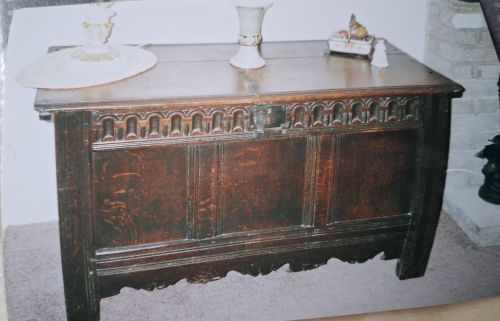 Oak coffer