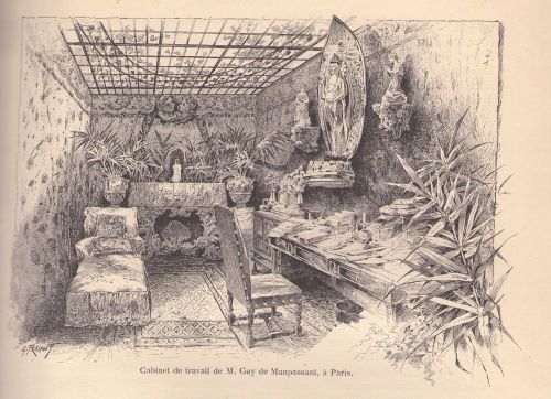 Cabinet of Maupassant