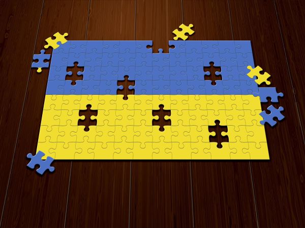 Jigsaw in the form of the Ukrainian flag
