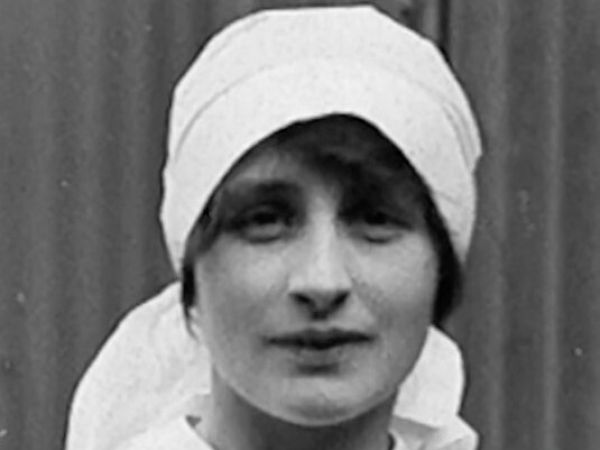 Photo of Vera Brittain